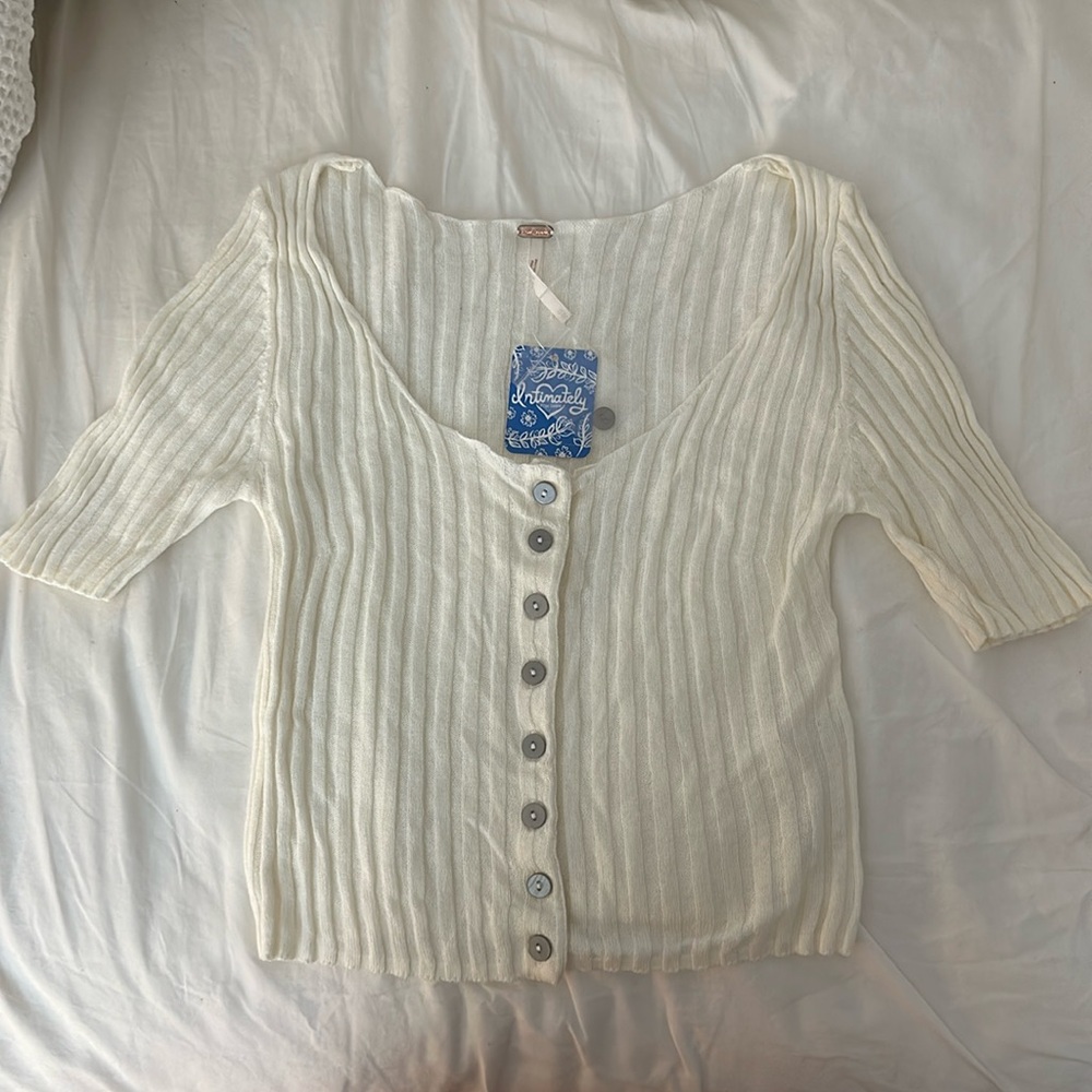 NEW w tags. Free people top size XS